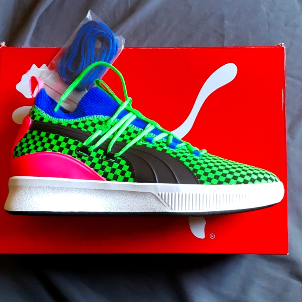 Puma  clyde size 12